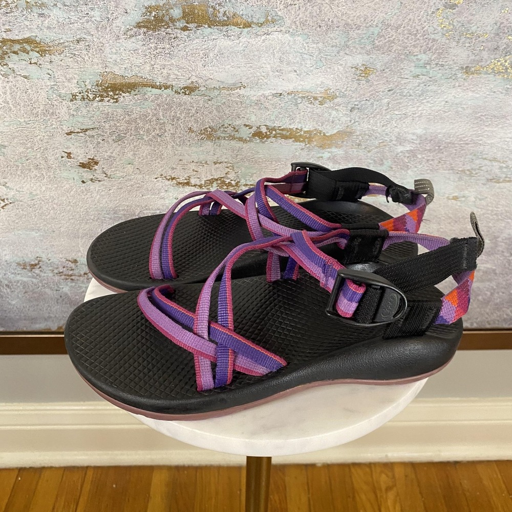 Chaco Sandals Shoes Womens Size 5 Purple Strappy Adjustable Hiking Water Sport